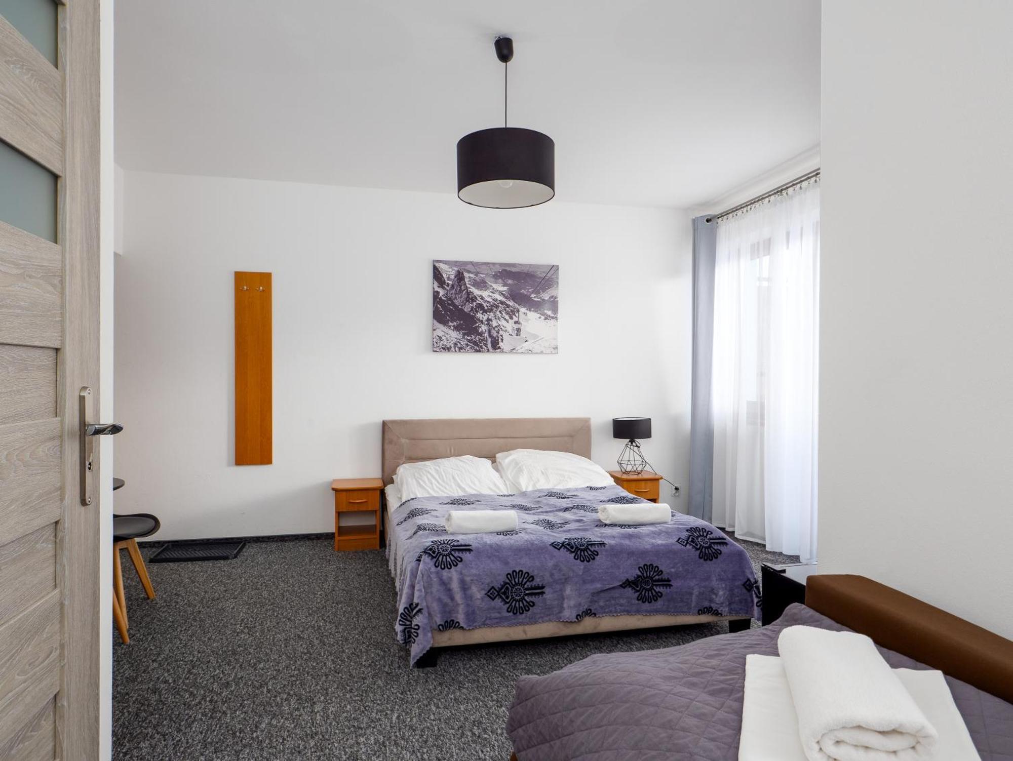 Villa 84 & Apartments Jacuzzi & Sauna ザコパネ エクステリア 写真